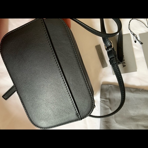 SOLD Balenciaga Everyday XS Camera Bag - Picture 3 of 10